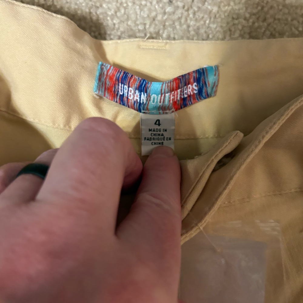 Urban Outfitters Light Yellow Chinos - Picture 3 of 6